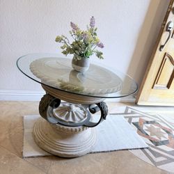 Nice Glass Round Corner Table 