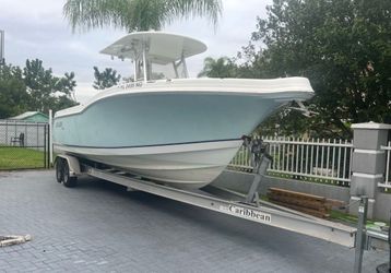 27’ Center console with twin 250 yamaha four strokes