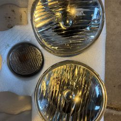 Universal Headlights Size 8” 