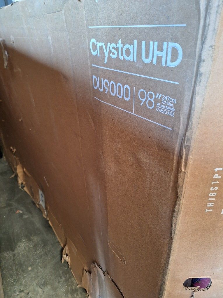 SAMSUNG 98"INCH CRYSTAL UHD 4K DU9000 