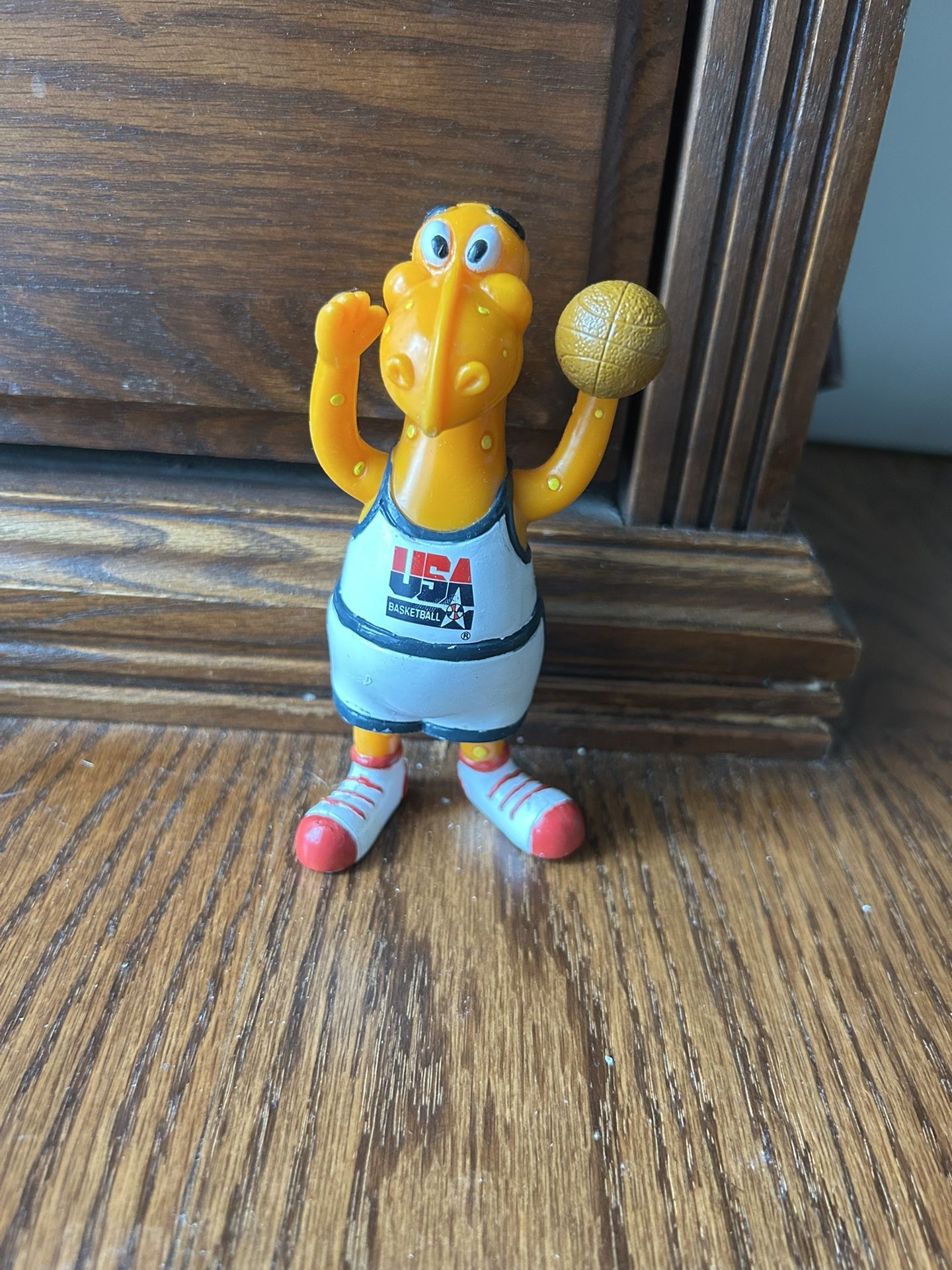 Vtg 1992 Kraft Macaroni And Cheese, Bendable CheeseSaurus Rex Usa Basketball
