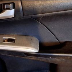 Toyota Camry 2012 SE Front Passenger Panel With Window Accesories