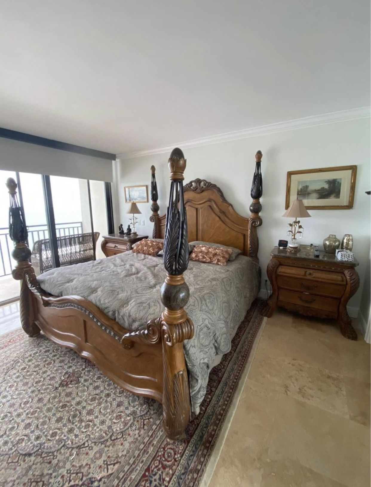 KING SIZE Michael Amini Bedroom Set ( Deliver Available)