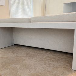 Bridge Console 62”