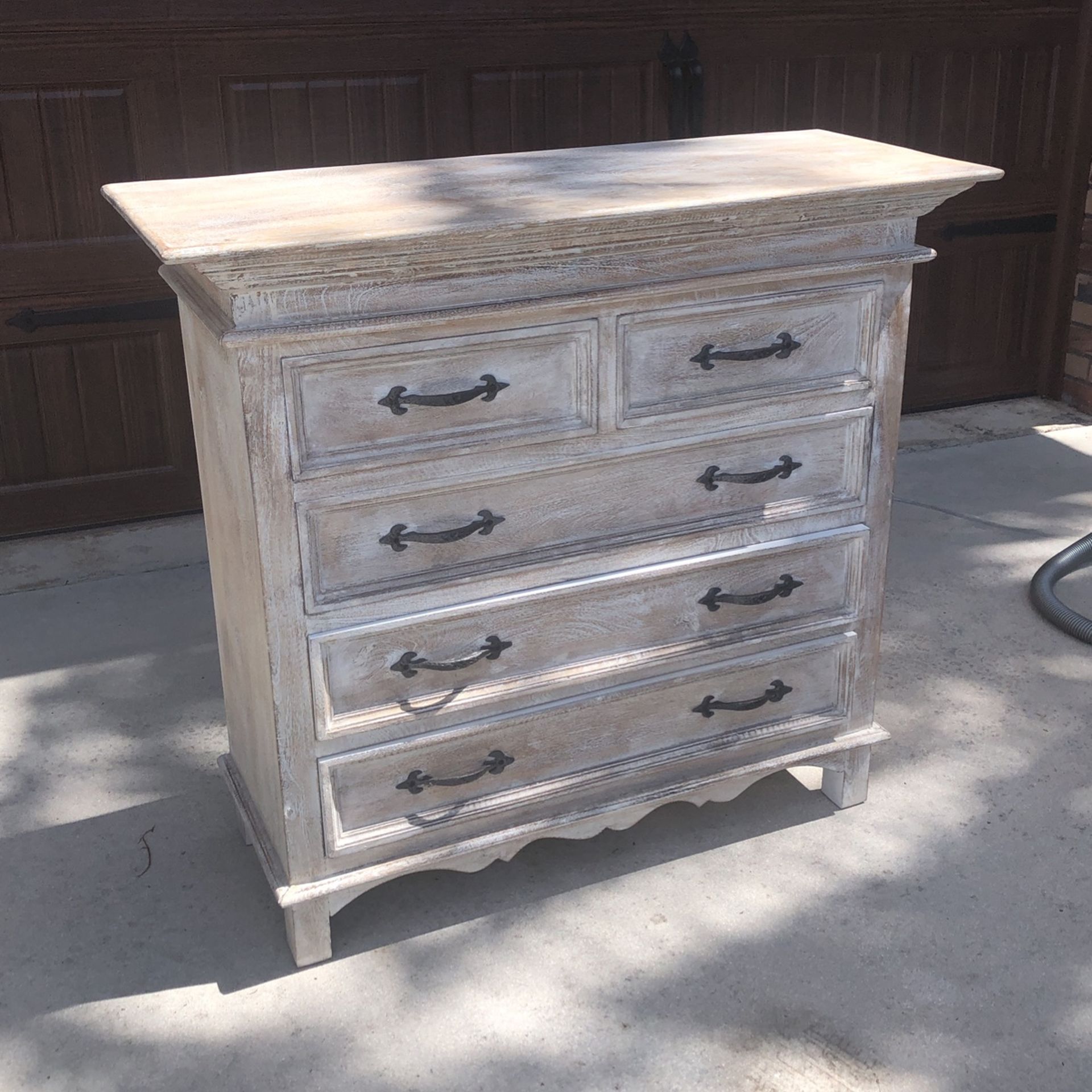 Wood dresser 