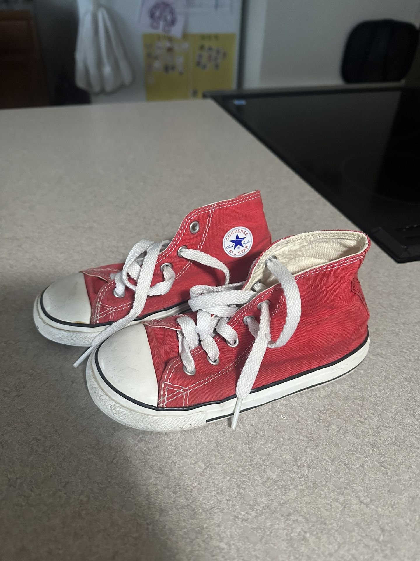 Red & White Converse All Star Chuck Taylor Toddler Size 10