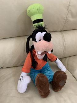 Goofy Disney stuffed toy plush kids girl boy