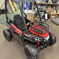 Aosom electric vehicle, with 12 volt 