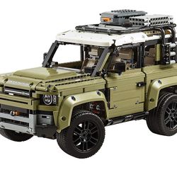 Lego Land Rover Defender 42110 (Retired Set)