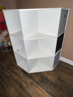 Corner storage organizer