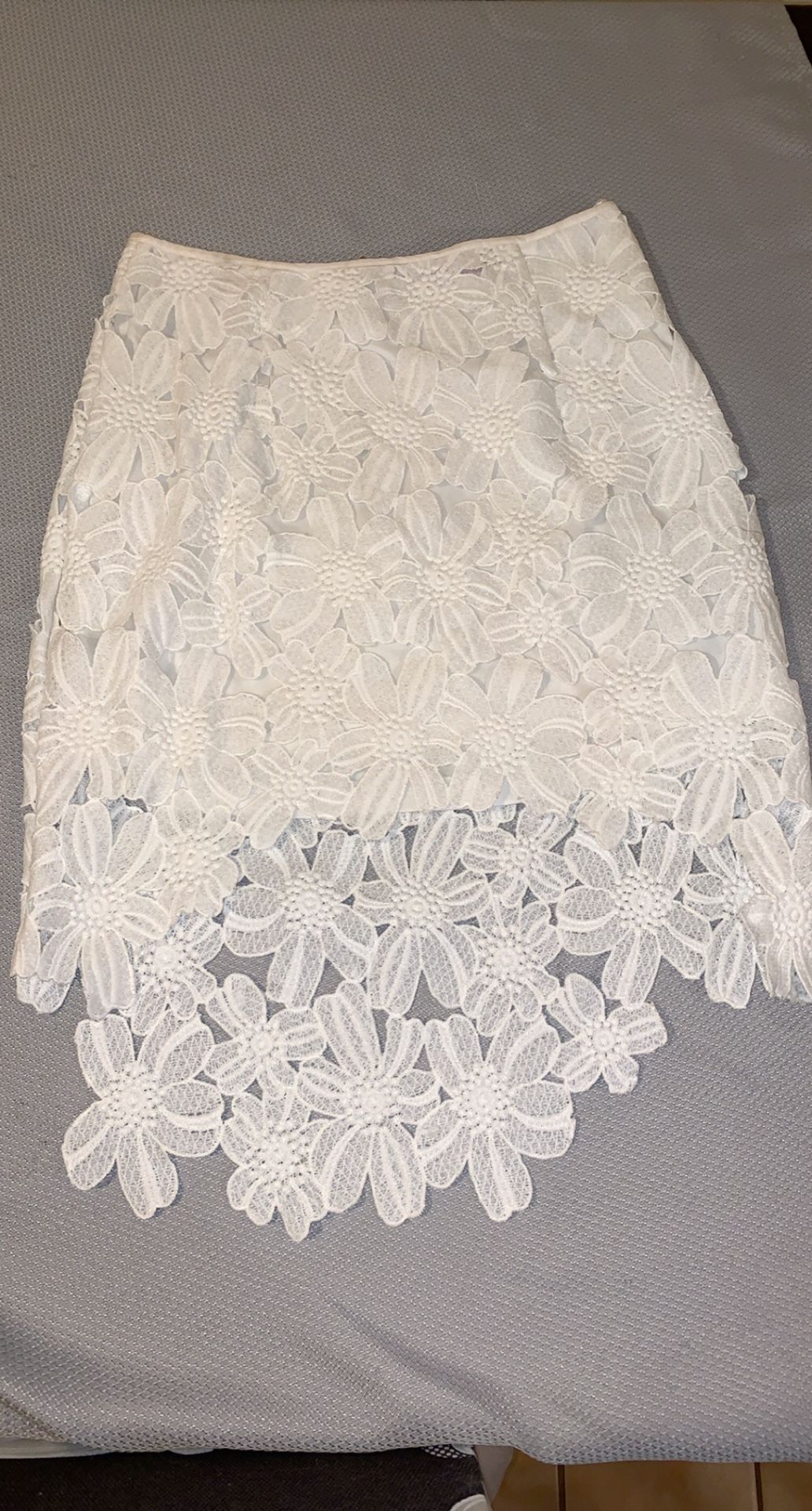 White lace skirt