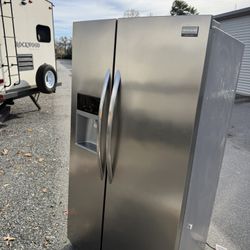 Frigidaire Gallery Side-by-Side Stainless Steel Refrigerator