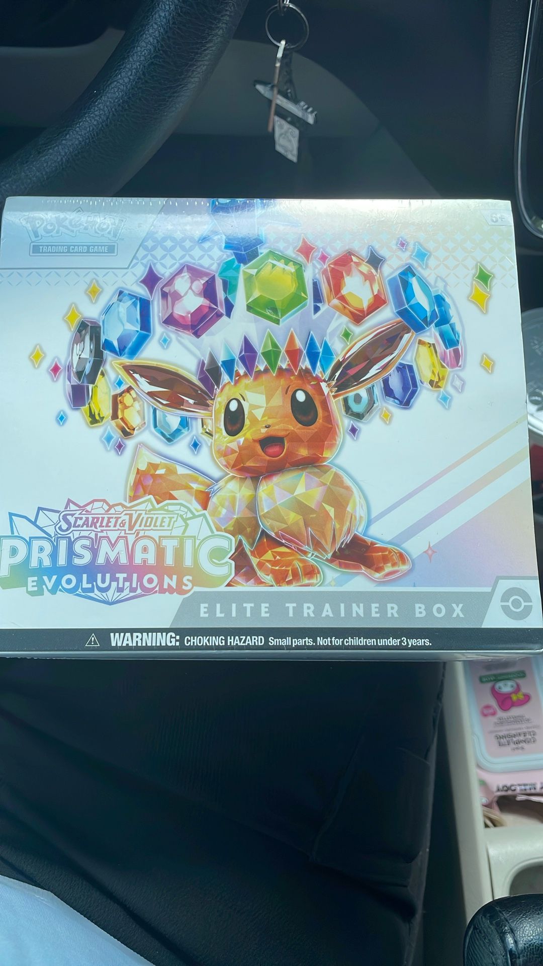 Pokémon Prismatic Elite Trainer Box