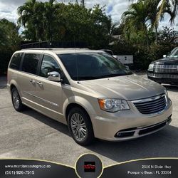 2014 Chrysler Town & Country