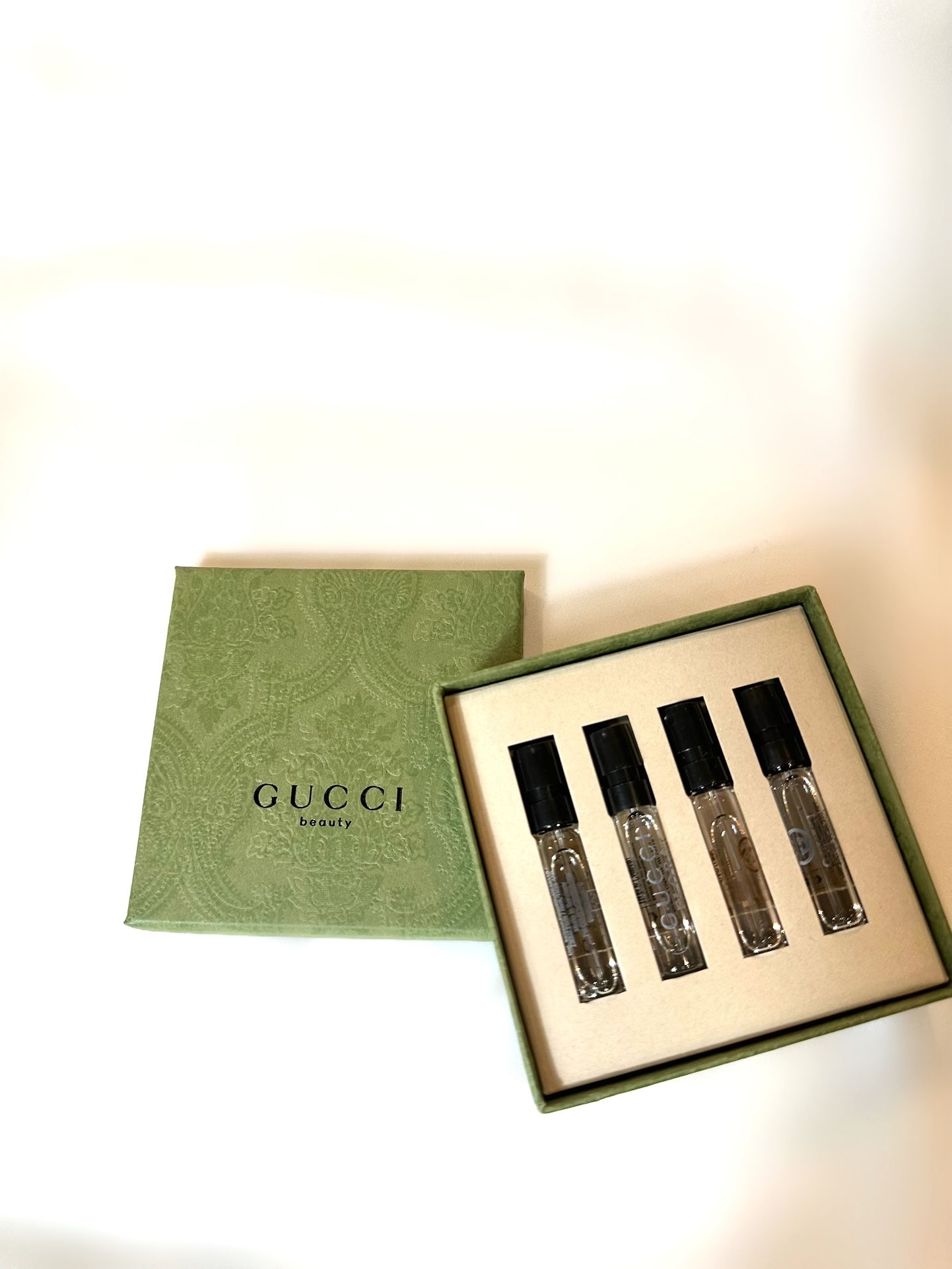 GUCCI GIFT SET BOX Guilty, Bloom, Gorgeous Gardenia Sample Spray Collection