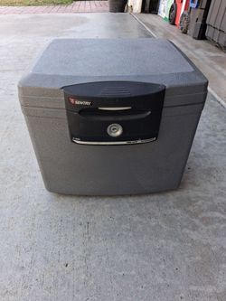 Sentry H4100 Fire-Safe Waterproof Security Safe