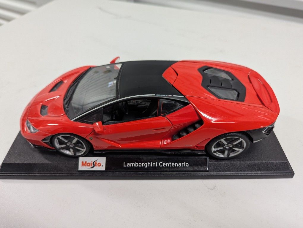Maisto 1:18 Lamborghini Centenario 