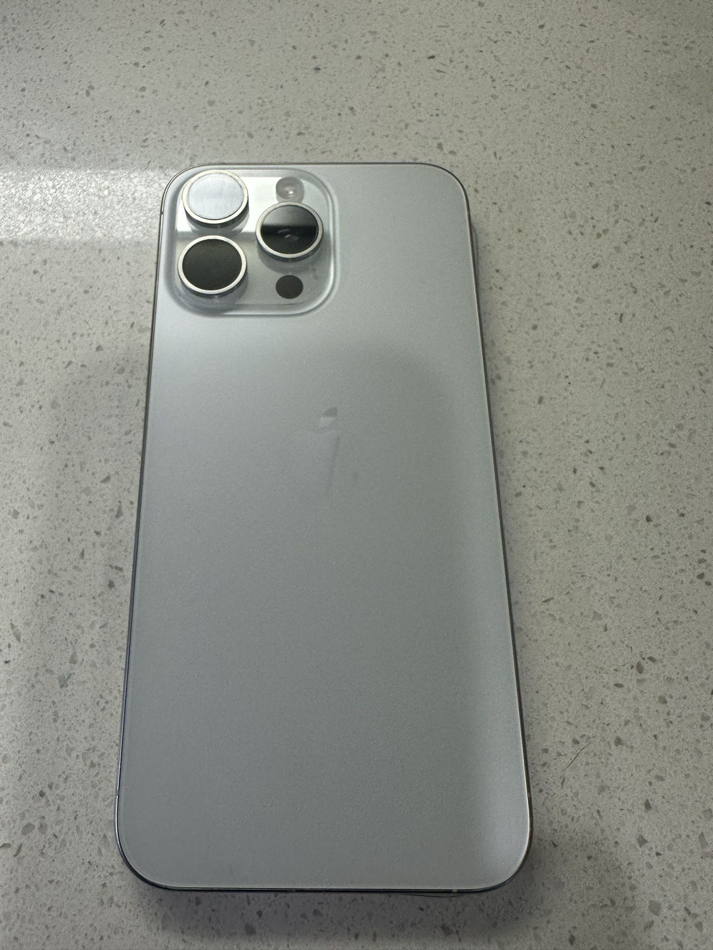 iPhone 15 Pro Max EXCELLENT CONDITION