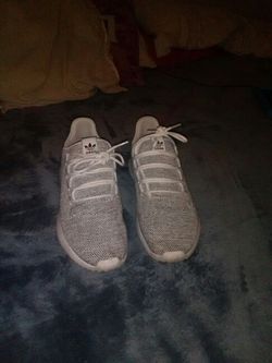 Adidas 9.5 great condition