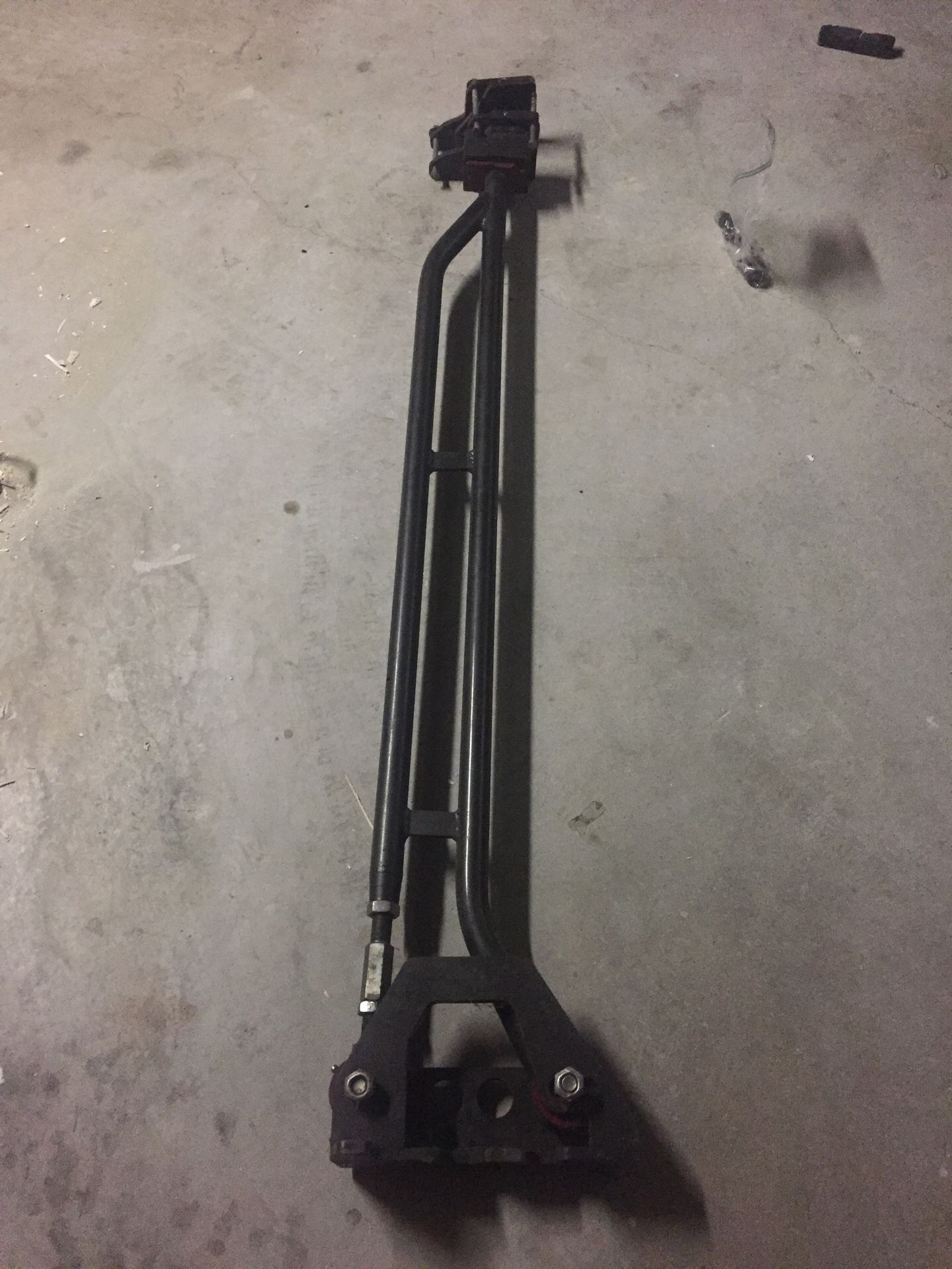 URD traction bar for Toyota Tacoma