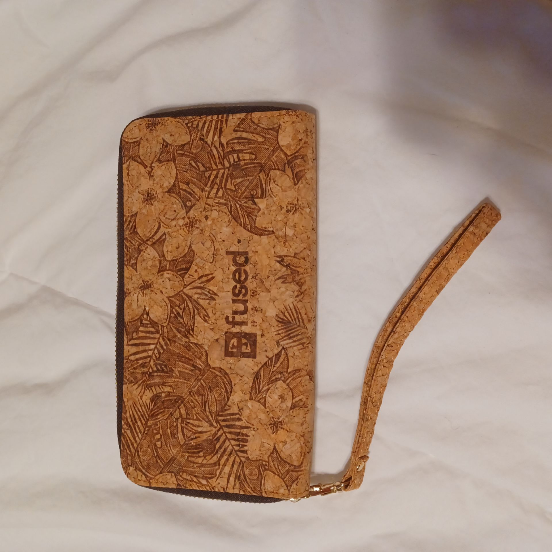 'Fused' Hawaii cork wristlet wallet