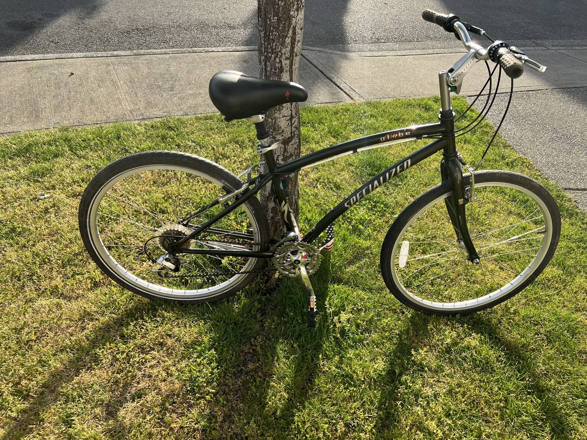 HYBRID SPECIALIZED BIKE