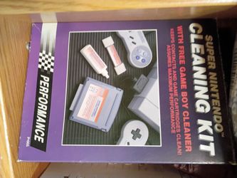 Game system cleaner