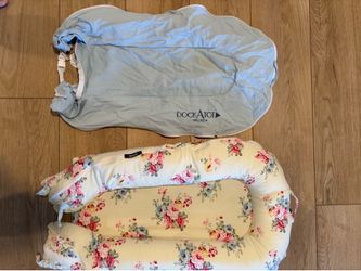 Dock A Tot Deluxe+ with 2 covers