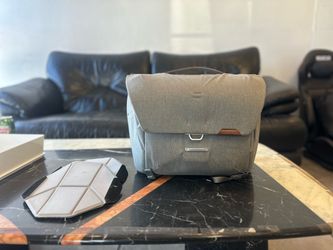 Peak Design Everyday 13L Messenger v2, Ash Gray USED