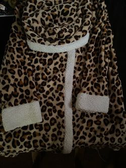 Cheetah print rope