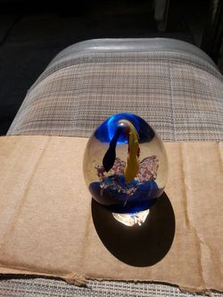 Glass artwork