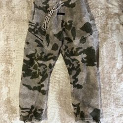Fear of God Essentials Sweatpants Medium