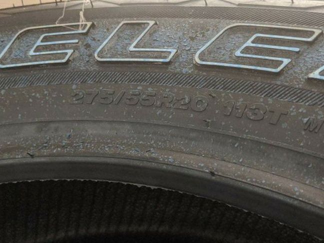 Set Of Dueler HL Tires