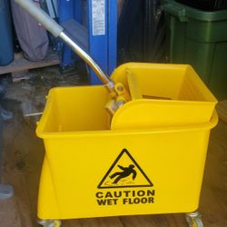Mop Bucket/Wringer