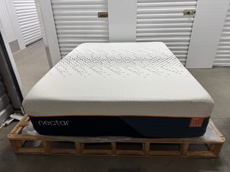 Like New Nectar Ultra Hybrid Cooling Queen Mattress