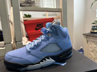 Jordan 5 Retro UNC