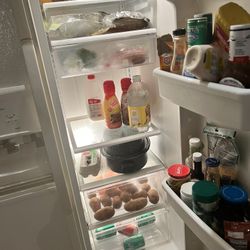 Still Work Ice Maker Make Sound Light Works But Dont Know F Water Works Never Hooked Up