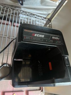 Echo Battery Charger