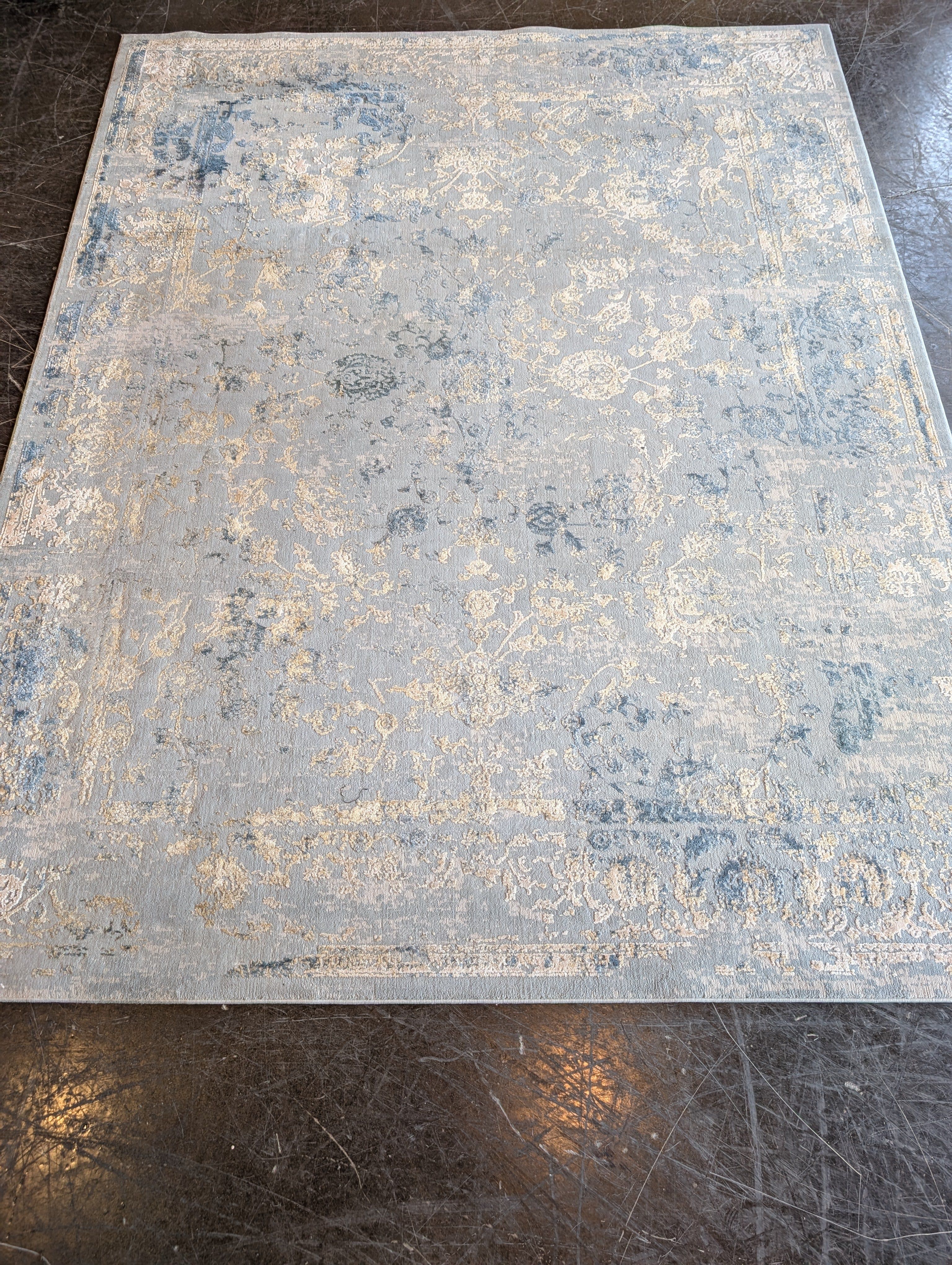 Light Blue Patterned Area Rug