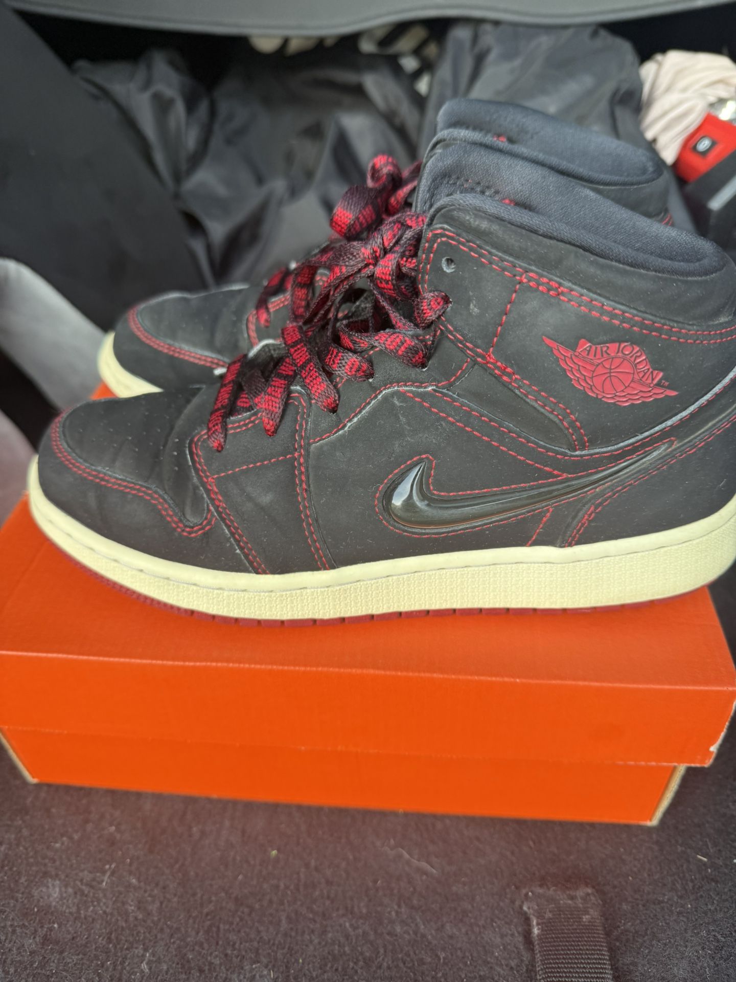 AIR JORDAN Shoes Red And Black