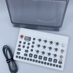 Elektron Model:Samples W/ Case & Decksaver