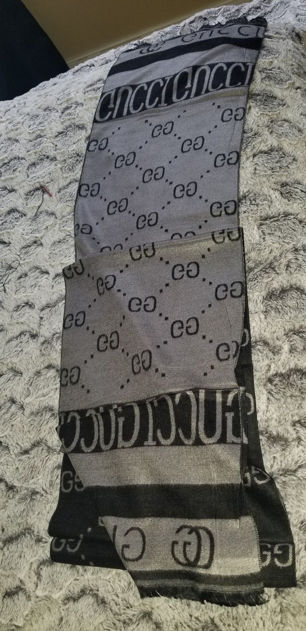 Gucci Scarf unisex