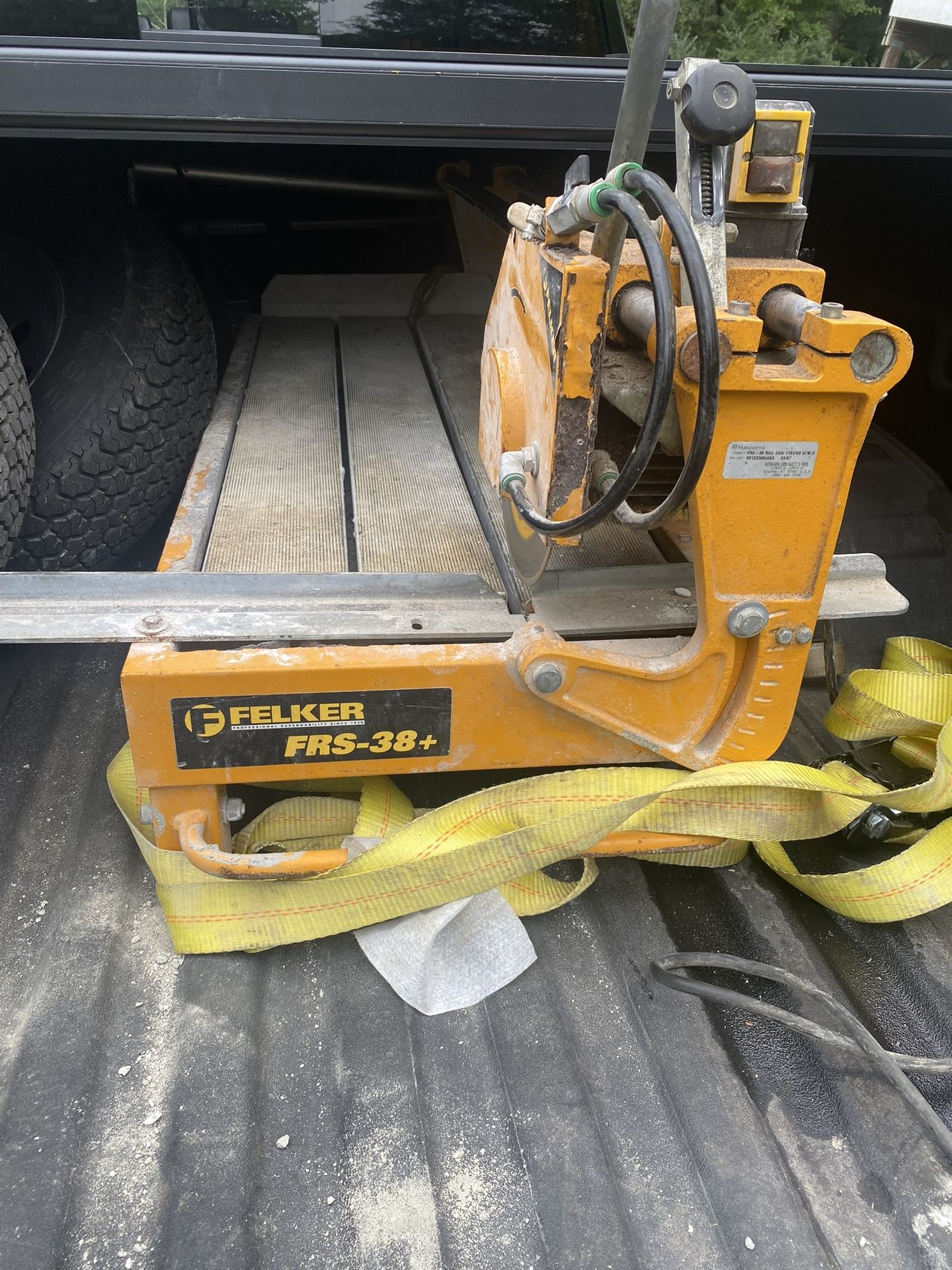 LARGE TILE SAW