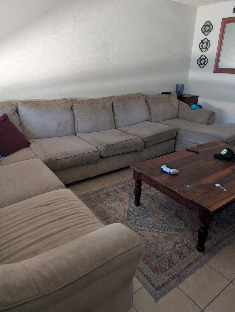 Free Large Sectional Couch