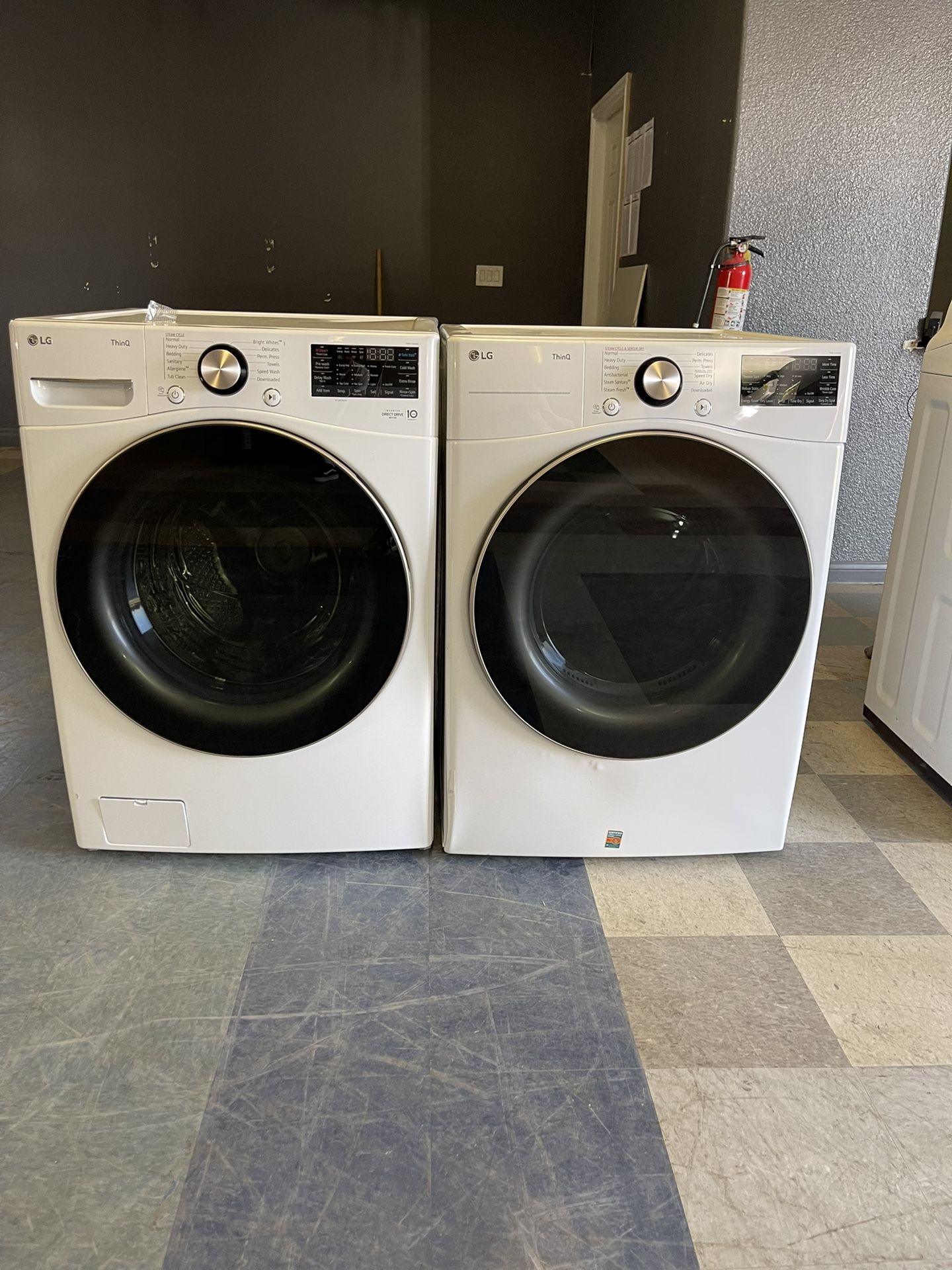 LG Front Load Washer With Gas Dryer