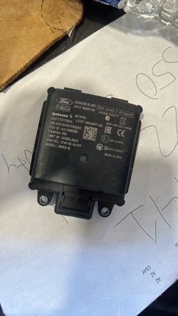 2022 ford f350 rear blind spot taillight module