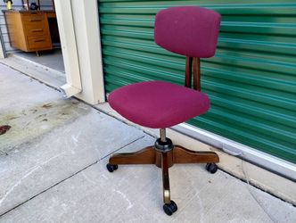Vintage 1980's Mid Century Modern Tanker Chair - Made by Boling in NC! - $65