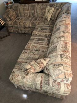 Corner 2 piece sectional couch.