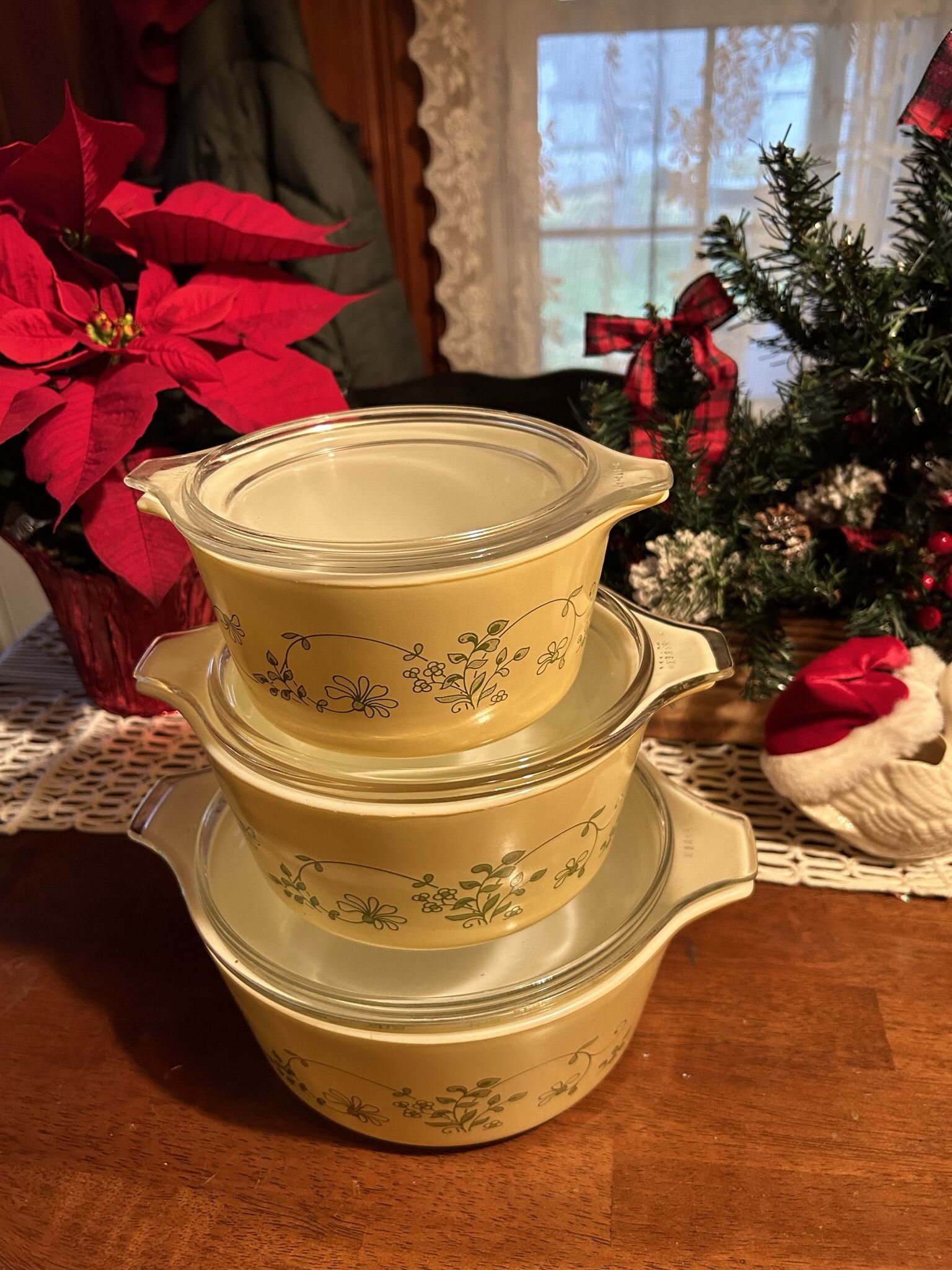 Vintage Pyrex 