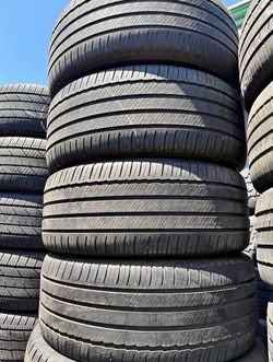 275/50r20 Michelin tires con 80% de Vida las 4